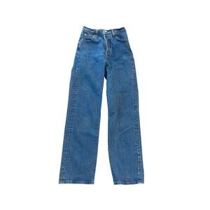 High waisted straight cut Levi’s jeans size 25